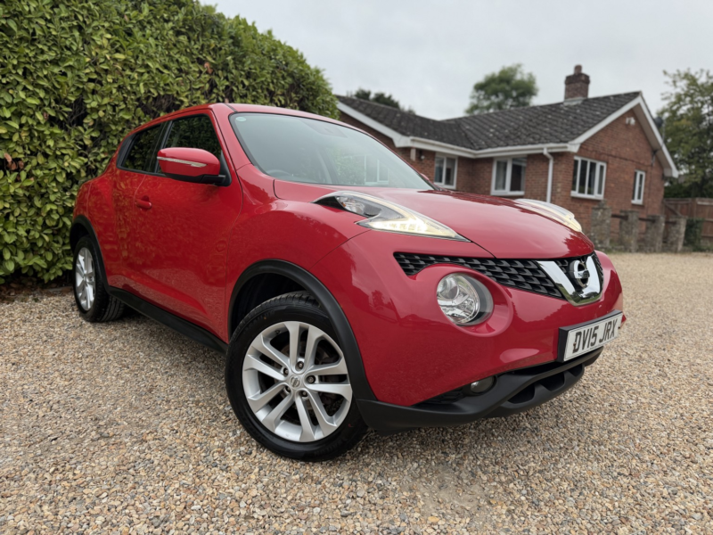 2015 Nissan Juke 1.2 Dig-T Acenta in Red — image 1