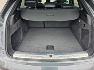 2016 Audi Q3 2.0 Tdi S Line Plus Quattro Euro 6 (s/s) 5dr in Grey — image 6