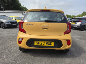 2023 Kia Picanto 1.0 Dpi 3 in Yellow — image 4