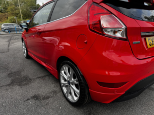 2014 Ford Fiesta 1.0 T Ecoboost Titanium X in Red — image 4