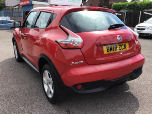 2018 Nissan Juke 1.6 Visia Euro 6 5dr in Red — image 4
