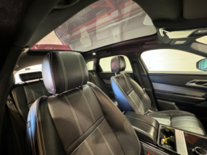 2019 Land Rover Range Rover Velar 2.0 D240 R-Dynamic Se Auto 4WD Euro 6 (s/s) 5dr in Red — image 4