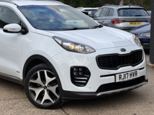 2017 Kia Sportage 2.0 Crdi Gt-Line in White — image 3