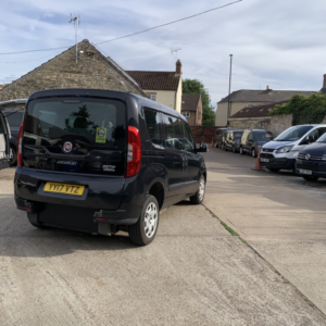 2017 Fiat Doblo 1.6 Dobl? 1.6 16v Multijet 95hp Easy Air in Black — image 6