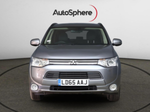 2015 Mitsubishi Outlander 2.0h 12kwh Gx4h CVT 4WD Euro 5 (s/s) 5dr in Grey — image 2