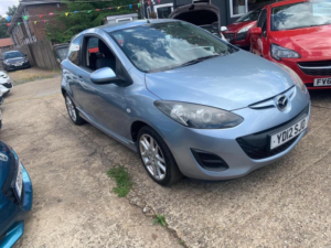 2012 Mazda Mazda2 1.3 Tamura Euro 5 3dr in Blue — image 3