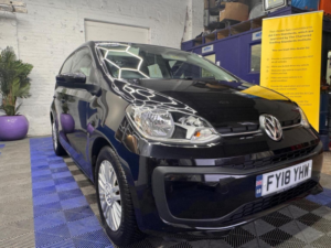 2018 Volkswagen Up! 1.0 Move Up! Euro 6 (s/s) 5dr in Black — image 4