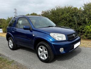 2004 Toyota Rav4 2.0 Vvt-I Xt3 in Blue — image 4