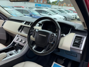 2016 Land Rover Range Rover Sport 3.0 Sd V6 Hse Auto 4WD Euro 6 (s/s) 5dr in Red — image 3