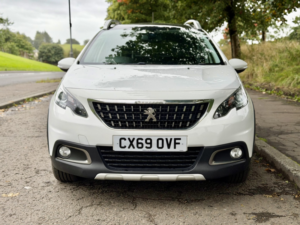 2019 Peugeot 2008 1.2 Puretech Allure Premium Euro 6 (s/s) 5dr in White — image 5