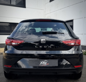 2018 SEAT Leon 1.2 Tsi Se Dynamic Technology in Black — image 4