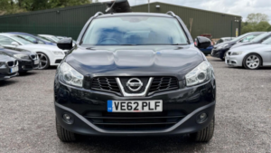 2012 Nissan Qashqai 1.5 Dci Tekna 2WD Euro 5 5dr in Black — image 2