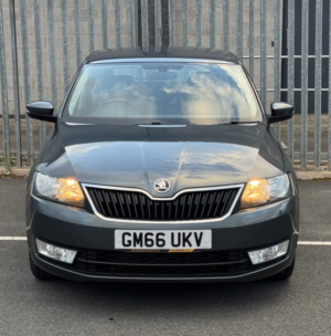2017 Skoda Rapid Spaceback 1.2 Tsi Se Tech in Grey — image 3