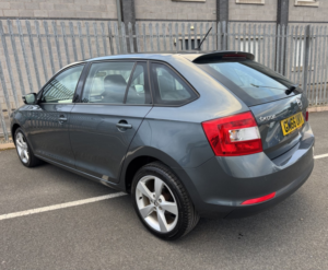 2017 Skoda Rapid Spaceback 1.2 Tsi Se Tech in Grey — image 4