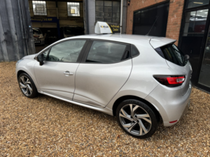 2018 Renault Clio 1.5 Gt Line Dci 90 My18 in Silver — image 6