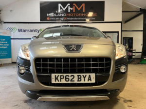 2012 Peugeot 3008 1.6 E-Hdi Allure Egc Euro 5 (s/s) 5dr in Grey — image 4
