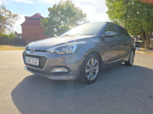 2017 Hyundai I20 1.2 Premium Se Nav Euro 6 5dr in Grey — image 3