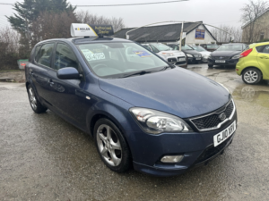 2010 Kia Ceed 1.6 Crdi 3 in Blue — image 4