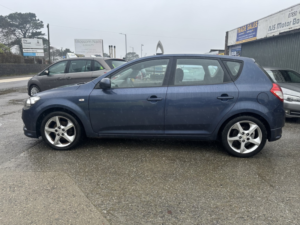 2010 Kia Ceed 1.6 Crdi 3 in Blue — image 5