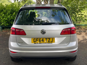 2014 Volkswagen Golf Sv 1.2 Tsi Bluemotion Tech S Euro 6 (s/s) 5dr in Silver — image 5
