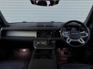 2020 Land Rover Defender 110 2.0 Sd4 S in Brown — image 5