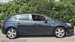 2013 Vauxhall Astra