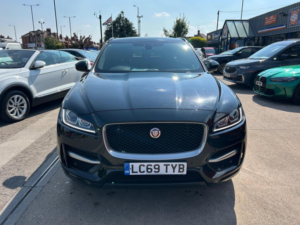2019 Jaguar F-Pace 2.0 D165 R-Sport Euro 6 (s/s) 5dr in Black — image 3
