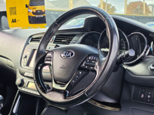 2016 Kia Ceed 1.6 Crdi Gt-Line Hatchback 5dr Diesel Manual Euro 6 (s/s) (134 Bhp) in White — image 3