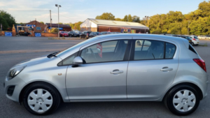 2014 Vauxhall Corsa 1.2 16v Design in Silver — image 3