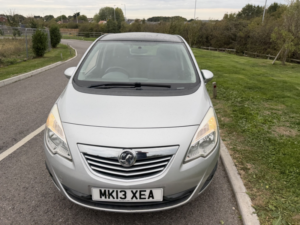 2013 Vauxhall Meriva 1.4 T 16v Se in Silver — image 5