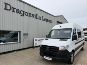 2020 Mercedes-Benz Sprinter Camper Van Pro Conversion Mwb 2.0cdi in White — image 3