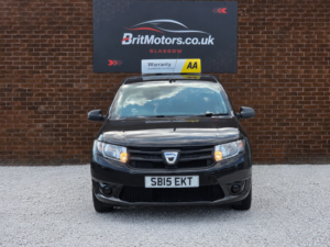 2015 Dacia Sandero 1.2 Ambiance 1.2 16v 75 in Black — image 3