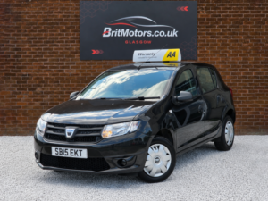 2015 Dacia Sandero 1.2 Ambiance 1.2 16v 75 in Black — image 4