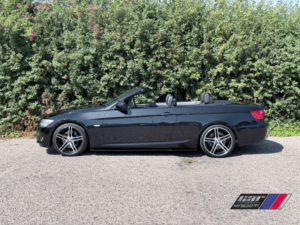 2011 BMW 3 Series 3.0 330d M Sport Convertible in Black — image 5
