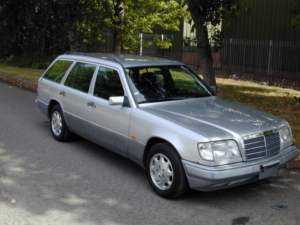 1995 Mercedes-Benz 320