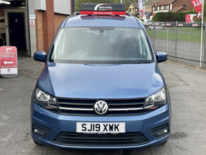 2019 Volkswagen Caddy Maxi 2.0 Tdi C20 Maxi in Blue — image 2