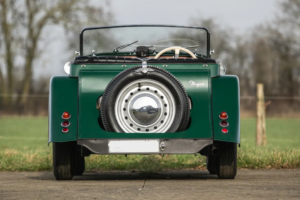 1952 Morgan Plus 4 2.0 2 Door Convertible in Green — image 5