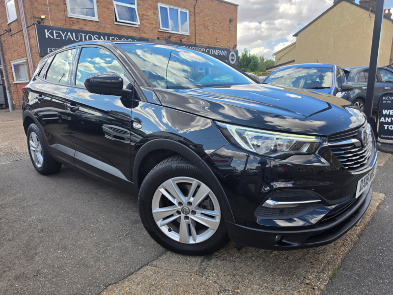 2018 Vauxhall Grandland X 1.2 Turbo Se SUV 5dr Petrol Auto Euro 6 (s/s) (130 Ps) in Black — image 1