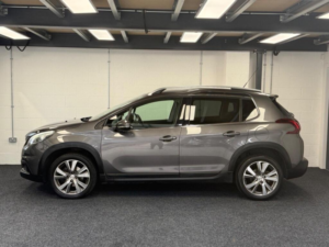 2017 Peugeot 2008 1.2 Puretech Allure Euro 6 (s/s) 5dr — image 3