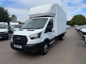 2021 Ford Transit 2.0 350 Ecoblue Hd Leader Chassis Cab 2dr Diesel Manual Rwd L4 Euro 6 (s/s) (drw) (130 Ps) in White — image 2