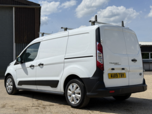 2019 Ford Transit Connect 1.5 210 Ecoblue in White — image 5