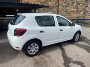 2019 Dacia Sandero 1.0 Sce Essential Euro 6 5dr in White — image 5