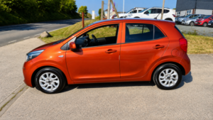 2018 Kia Picanto 1.3 2 in Orange — image 6