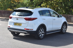 2017 Kia Sportage 2.0 Crdi Gt-Line S in White — image 4