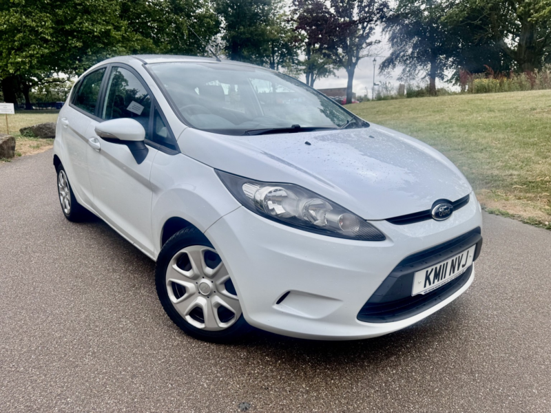 2011 Ford Fiesta 1.3 Edge in White — image 1