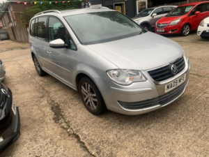 2009 Volkswagen Touran 1.9 Tdi Se 5dr (7 Seats) in Silver — image 3