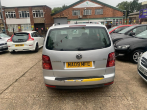 2009 Volkswagen Touran 1.9 Tdi Se 5dr (7 Seats) in Silver — image 6
