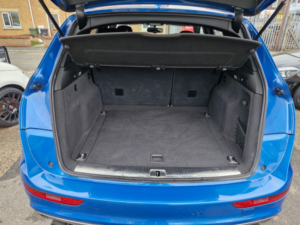 2013 Audi Sq5 3.0 Bitdi V6 SUV 5dr Diesel Tiptronic Quattro Euro 5 (s/s) (313 Ps) in Blue — image 4