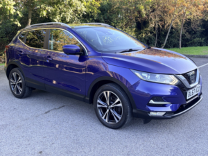 2017 Nissan Qashqai 1.2 Dig-T N-Connecta in Blue — image 4