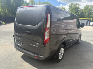2020 Ford Transit Custom 2.0 280 Ecoblue Limited in Grey — image 4